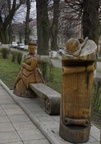 Деревянная скульптура аллеи Славы в Мамоново.