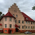 Здание довоенной постройки в Полесске.