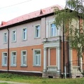 Дом у здания суда нач. 20 века в Нестерове.