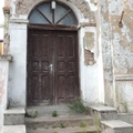 Старинная дверь дома в Нестерове.